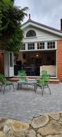 Peaceful Getaway in Forested Park - B&B Bournemouth