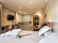 ESTUDIOS DOÑA MANUELA - Bed and Breakfast