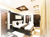 B&B Ludhiana - HOTEL CITY NIGHT -- Near Ludhiana Railway Station --Super Suites Rooms -- Special for Families, Couples & Corporate - Bed and Breakfast Ludhiana