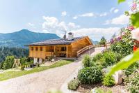 Apartments Milanhof - B&B Ortisei