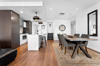 Belle Escapes - Beach Retreat Townhouse Glenelg - B&B