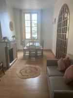 TURBOT Apartment with Sea View - No Terrace - Not in a hotel