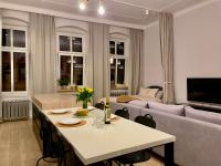 Spacious Apart in the Center- Main Square 300m - B&B