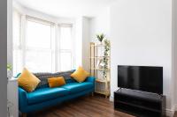 B&B Belfast - Belfast City - 3 Bed Cosy Terrace Home - Hip and Trendy Ormeau Road - Bed and Breakfast Belfast