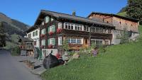 Gasthaus Bellawiese - Chambres d’hôtes Sankt Antönien