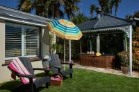 B&B Le Cap - Meerendal Cottage-Affordable Luxury,Private Pool - Bed and Breakfast Le Cap