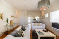 Portswood Mews - Chic White Studio Apartment Green Point - B&B Città del Capo