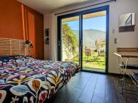 Studio à la campagne au bout du lac d'Annecy - B&B Doussard