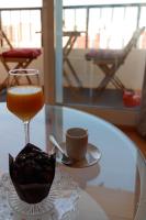 LUMINOSO. COMODO. ACOGEDOR. WIFI. Junto a AVE - Bed and Breakfast Valencia