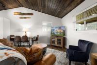 The Kabins - B&B Columbia Falls