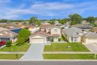 Amazing Blue Private Pool 4BR House Near Disney - B&B Kissimmee