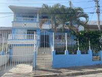 Blue Diamond House - B&B