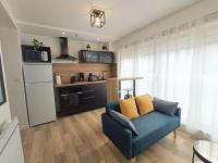 Apartment with Garden View
