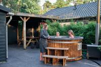 B&B Rheezerveen - ZEN-bungalow no 6 met sauna en hottub - Bed and Breakfast Rheezerveen