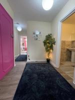 Enormous Family Flat (7 guests) - Ferienwohnung London