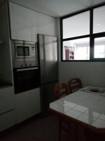 Piso impecable 140m en el centro de Vigo - B&B