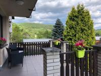 Apartmán s terasou a zahradou na cyklostezce - B&B