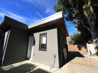 Brand New Modern Laneway House - B&B
