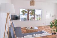 CocoMar I- Luxurious villa with pool near the sea - B&B Guatiza