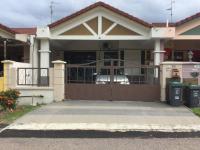 June's Homestay@ Puteri Wangsa near Aeon & IKEA - B&B