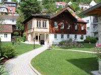 B&B Bad Urach - Ferienhaus Villa Marina - Bed and Breakfast Bad Urach