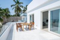 Ocean View Penthouse with Jacuzzi Elias Homes ZanzibarHouses - B&B Gulioni