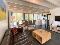 Familienhaus Wiesengeflüster W11 - kinderfreundlich und nur 300 m zum Strand - B&B Röbel