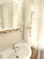 Apartmán CENTRAL, self check in 24 h, free parking - Chambres d’hôtes Banská Bystrica