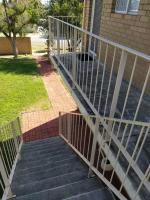 Modern Unit Near CBD & Beach, Free Parking - B&B Perth