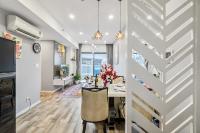 Cozy 2 Bedroom Condo in Masteri Thao Dien, Fully Furnished With Full Amenities - Chambres d'hôtes Hô Chi Minh Ville