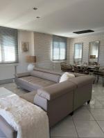 Richard's appartement 6 personnes 3 chambres - Bed and Breakfast Pulversheim