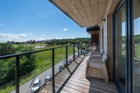 Bright Kaunas apartment with Castle view - B&B