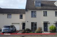 Entire home in Cheswick Village - B&B