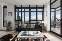 Scenic Penthouse Living in the Heart of Melbourne - Ferienwohnung Melbourne