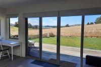 Private Getaway Close to Clifton Beach - Ferienwohnung