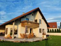 B&B Pfaffenhausen - Richie's Landhaus im Allgäu - Bed and Breakfast Pfaffenhausen