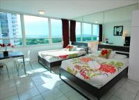 Castle 1118 Studio BayView Direct Beach Access, Tennis, Pool, Restaurants, Free Parking - B&B Miami Beach