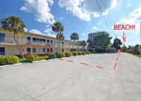 Siesta Beach Condo Rental with direct beach and pool access - B&B