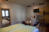 Chambre Double ou Lits Jumeaux - Vue sur Jardin