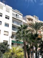 SunnyPalms - Beachfront Penthouse with stunning sea view - Ferienwohnung Estepona