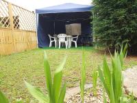 Maison centre-ville calme avec jardin - B&B Lons-le-Saunier