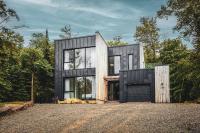 Luxurious Heaven Lodge Tremblant with HotTub & Sauna - B&B Mont-Tremblant