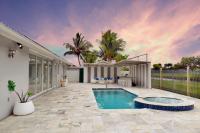 Luxurious Home with BBQ, Hot Tub, Heated Pool & Wifi - L36 - B&B Miami
