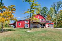 Eagle Crest Lodge - Large Group Getaway! - B&B