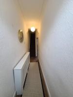 Business Friendly 2BR House Sleeps 5, Wi-Fi, Workspace & Free Parking - B&B Manchester
