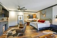 Modern Franklin Studio Prime Downtown Location! - B&B
