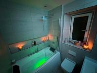 Immanuel House - Modern Luxury Victorian Home 1872 - UltraFast Starlink WiFi & Free Parking - Ferienwohnung Edinburgh