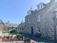 B&B Aberdeen - Footdee Cottage - Bed and Breakfast Aberdeen