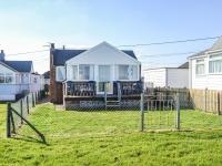 B&B Bacton - Sea Scape - Bed and Breakfast Bacton