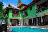 IBSON Villa - 02 Hikkaduwa with 4 Bedrooms & Salt Water Swimming Pool - B&B Hikkaduwa